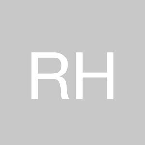 Meet your Posher, Rena